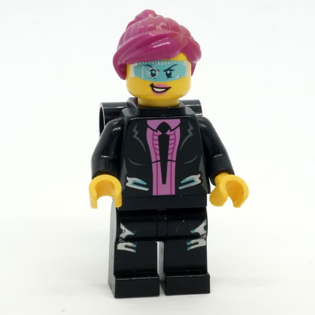 Agent Caila Phoenix with Neck Braces