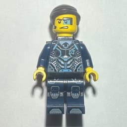 Agent Curtis Bolt with Neck Bracket