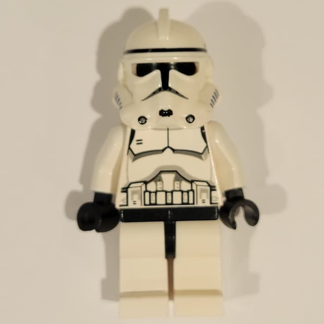 Clone Trooper, Phase II Armor, Plain Black Head, Dotted Mouth