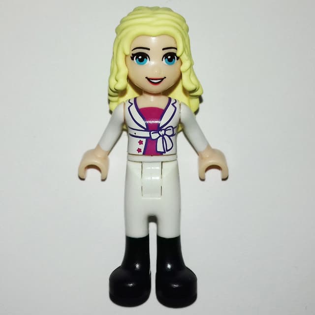 Liza - Magenta Top, White Robe