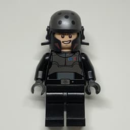 Agent Alexsandr Kallus, Helmet