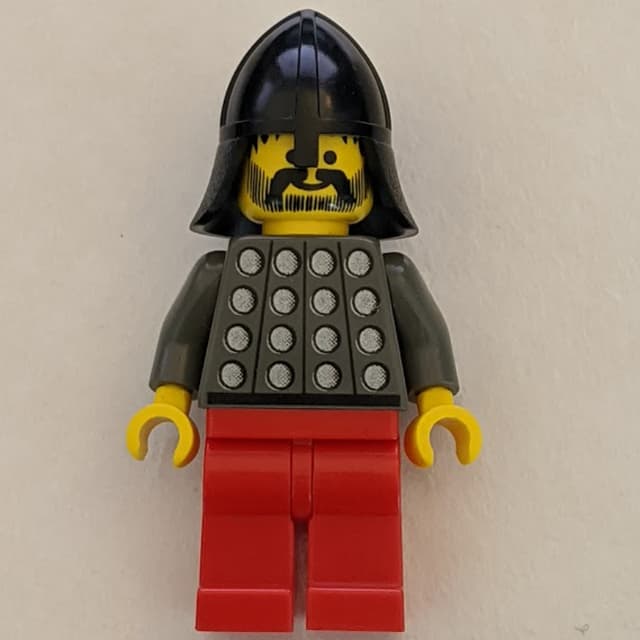 Knight (Fright Knights) - Red Legs, Red Hips