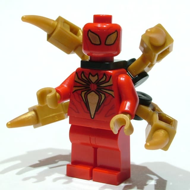 Iron Spider with Neck Bracket and Two-Piece Mechanical Arms
