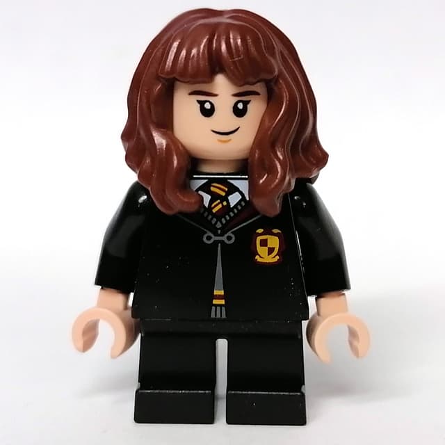 Hermione Granger, Gryffindor Robe Closed, Short Legs