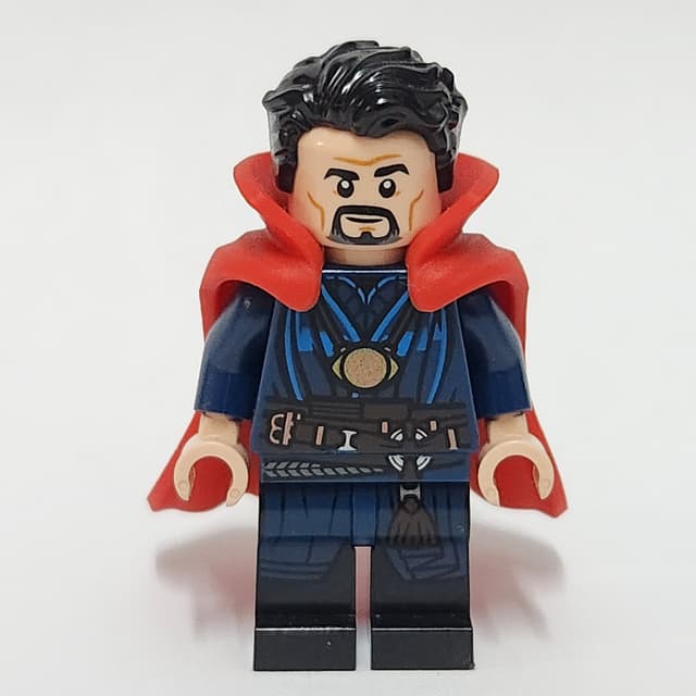 Doctor Strange, Plastic Cape