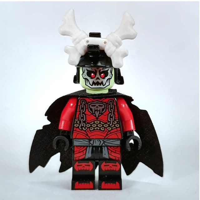 Bone King - Cape, Crossed Bones