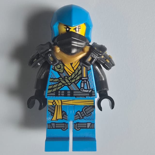 Nya, Heavy Shoulder Guard