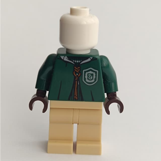 Mannequin, Dark Green Quidditch Uniform
