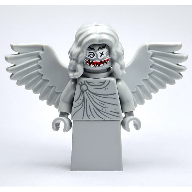 Arkham Asylum Statue